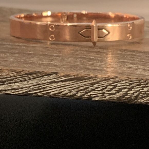 Stella & Dot Small Rebel Bangle Bracelet Rose Gold "You Do You" Quote Hinge NWOT - Picture 16 of 16
